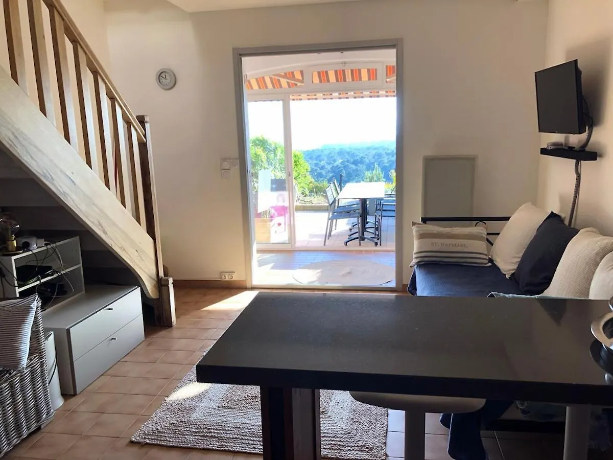 Apartment Maison 6 Personnes, Vue Mer, Plage A 500M, Calme, Piscine Saint-Raphael